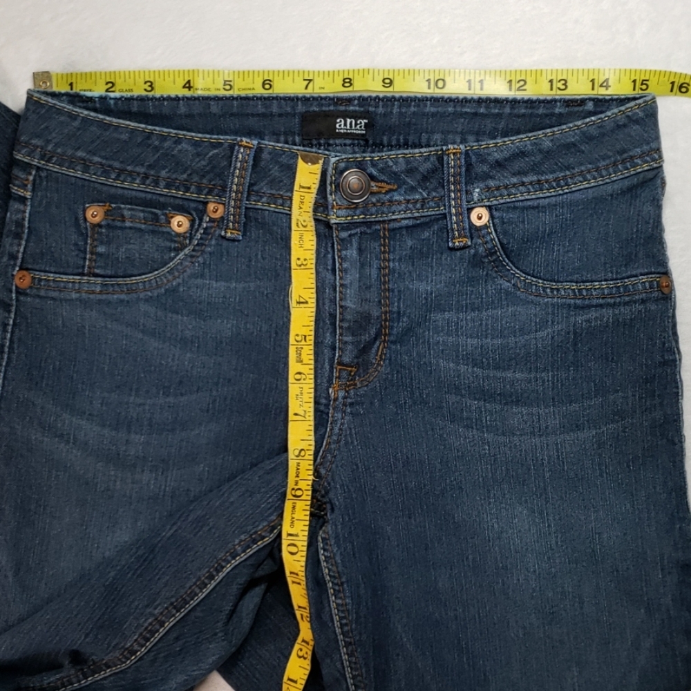 a.n.a. High Rise Jeans  Size 10 - Picture 2 of 8